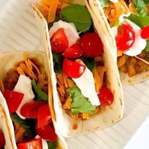 Meet your Posher, Annie